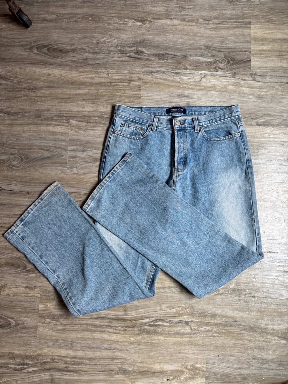Classic Light Blue Jeans - London Jeans